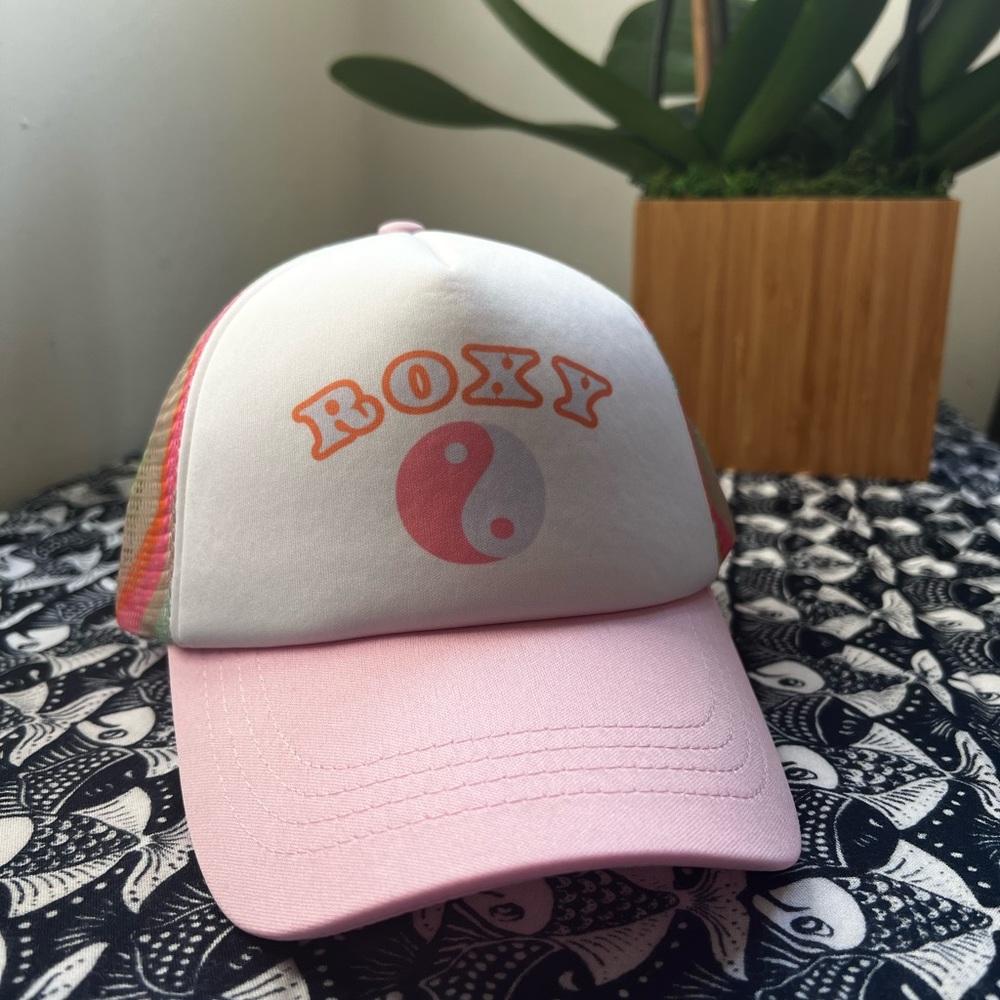 ROXY Women’s Trucker Hat Yin Yang one size
